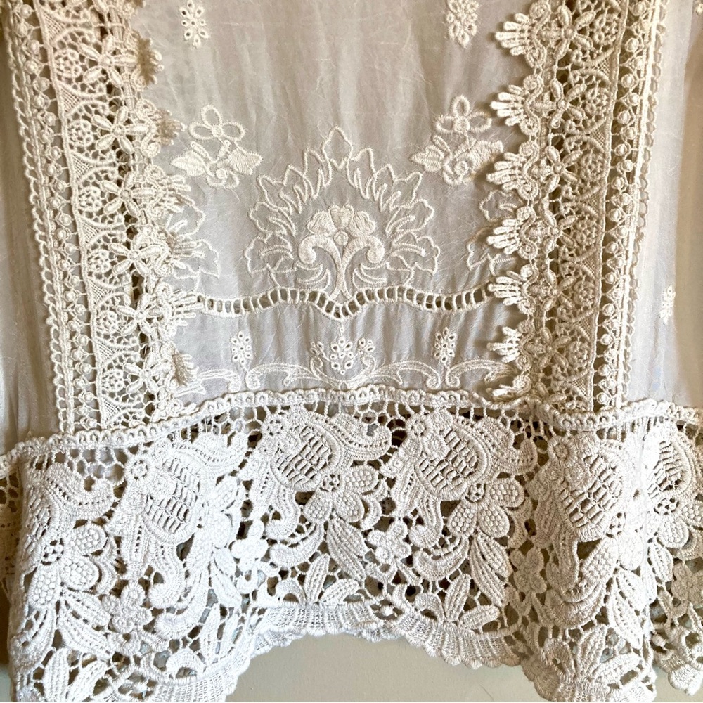 Johnny Was Cream Crochet Lace Short Sleeve Blouse - Picture 10 of 11